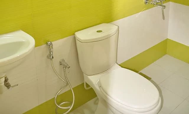 VSC Ritu Gardens — Bathroom