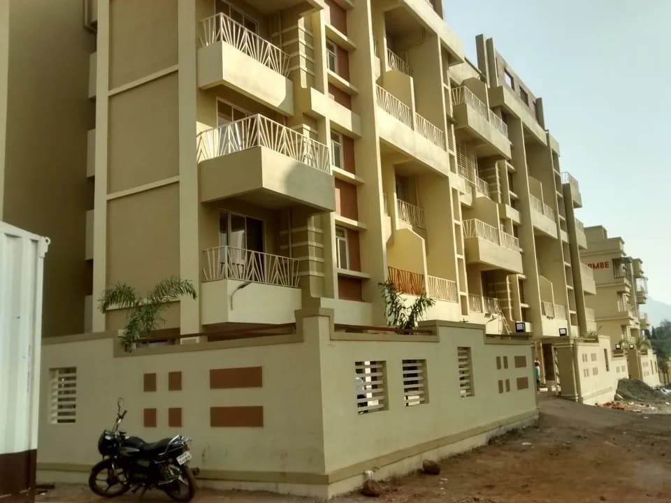 Dashmesh Jewel, Badlapur East