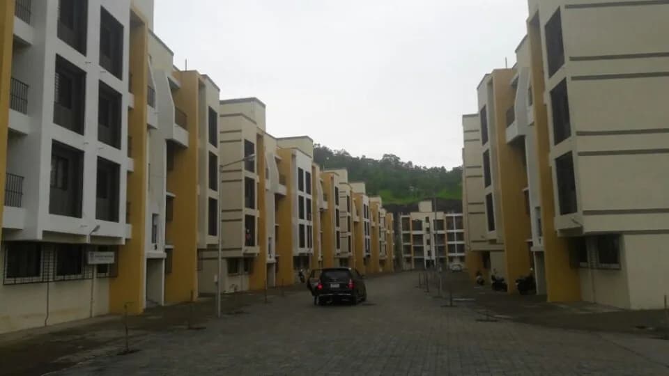 Poddar Navjeevan, Atgaon