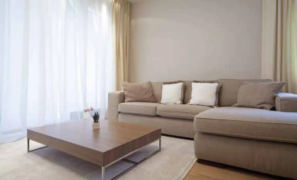 Clavier Florentine — Artistic Living Room