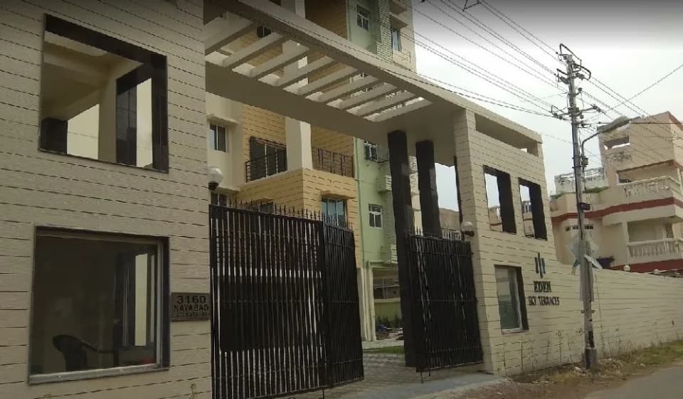 Eden Sky Terraces, Nayabad