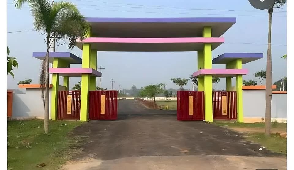 Charan Golden Beach 2, Kapuluppada