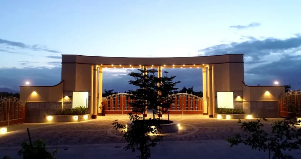 Ahad City, Hampapura