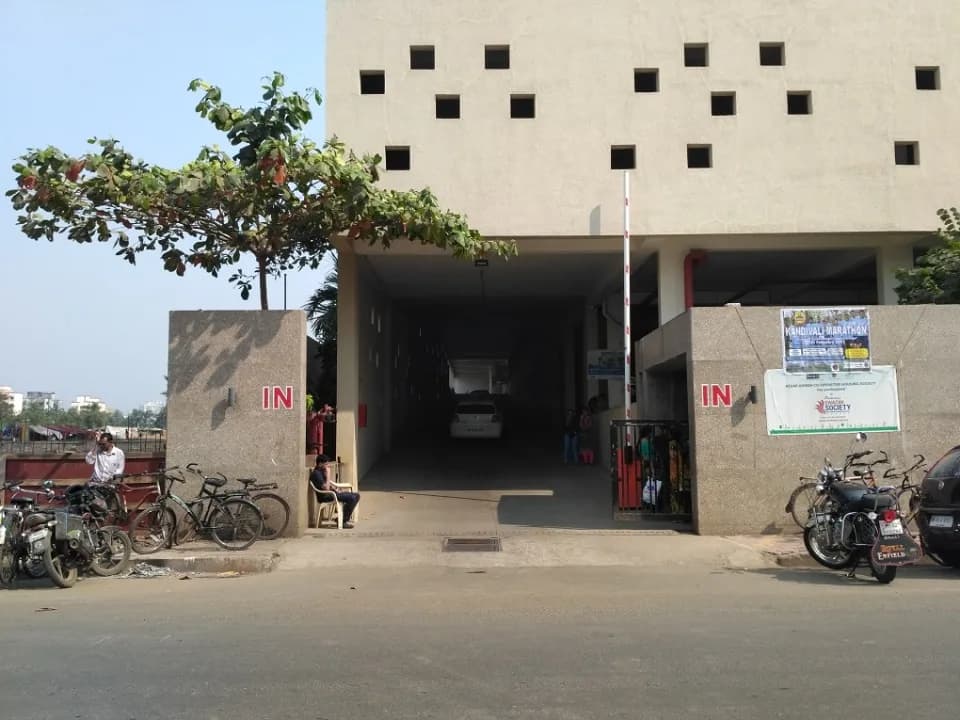 Kesar Ashish, Mahavir Nagar