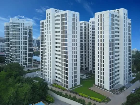 E Residences — Elevation