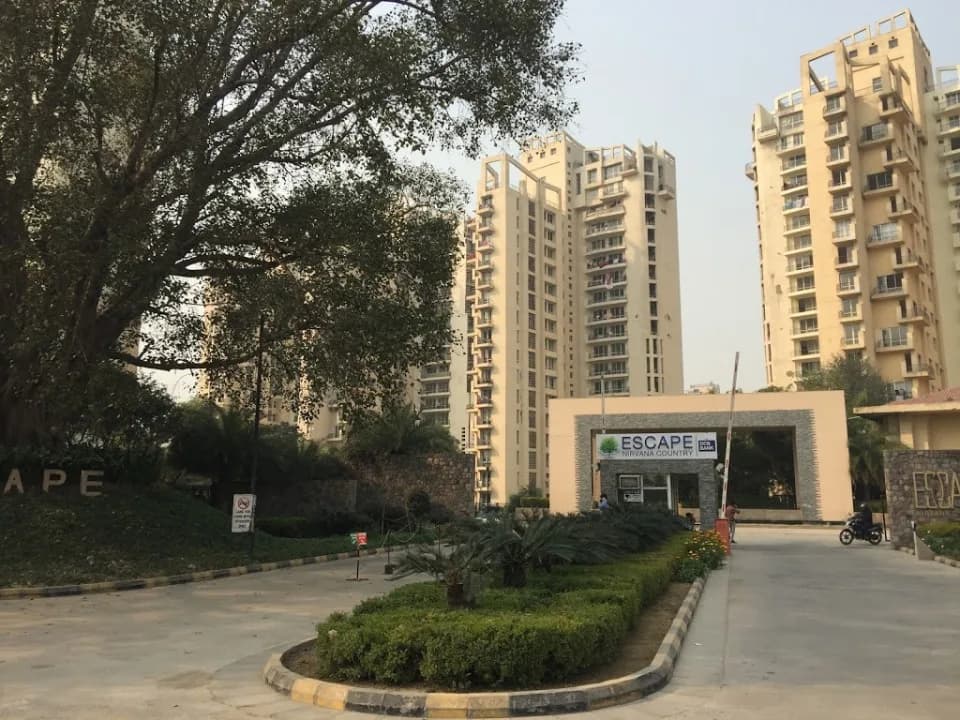 Unitech Escape, Nirvana Country