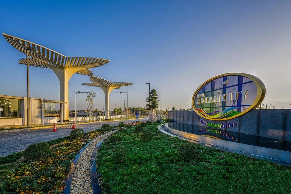 AIPL Dreamcity, NH 95