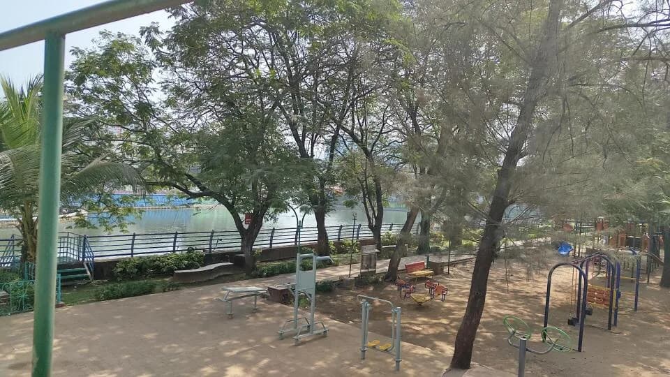 Parth Lakefront, Airoli