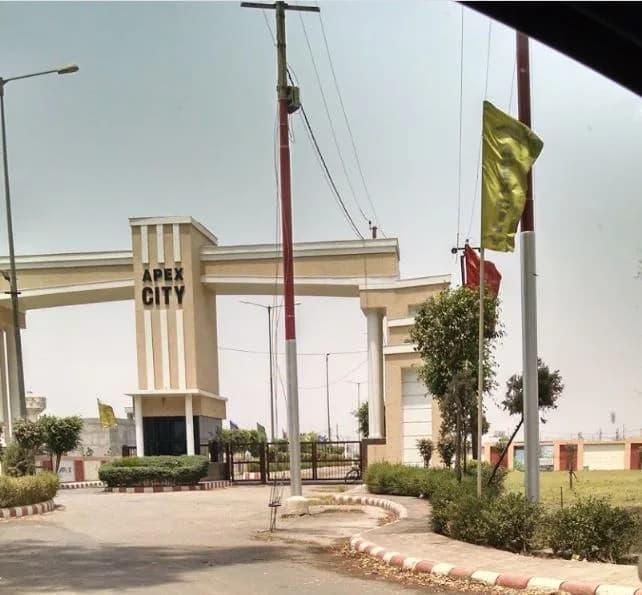 Apex City, Panchli Khurd