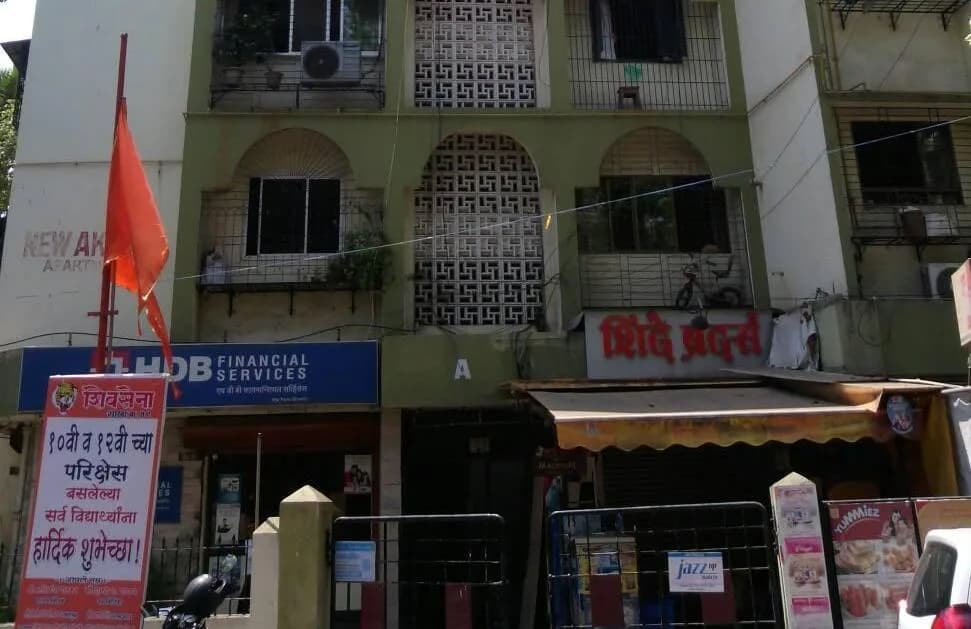 New Akshay Apartments, Vile Parle East