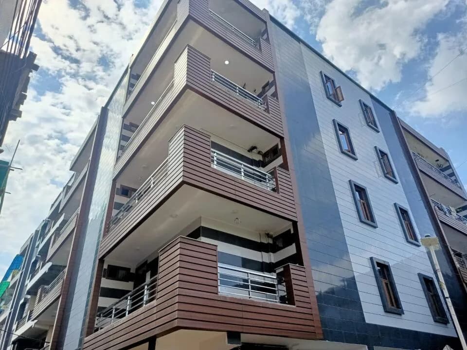 Green Valley, Dwarka Mor