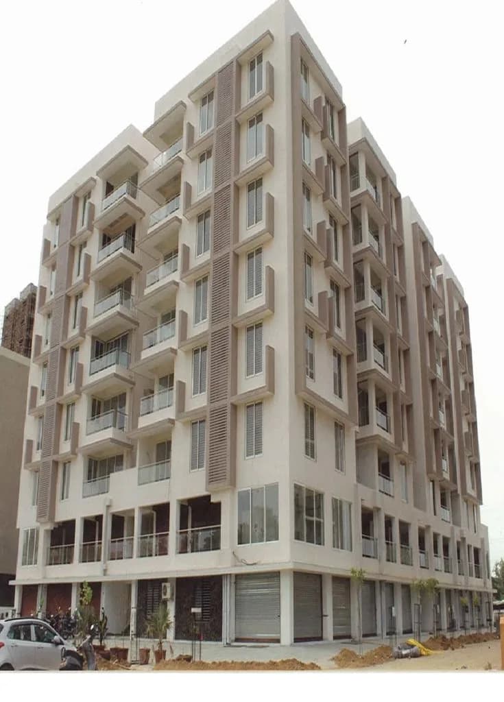 La Gracia, Memnagar
