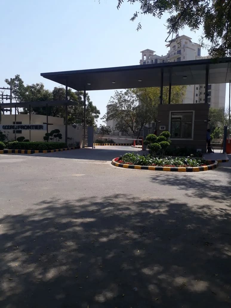Godrej Frontier, Sector 80