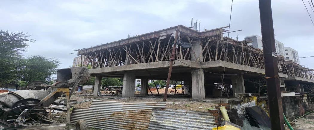 Shiv Alora Heights, Sama