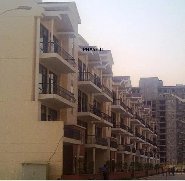 Omaxe Royal View Premier — Elevation