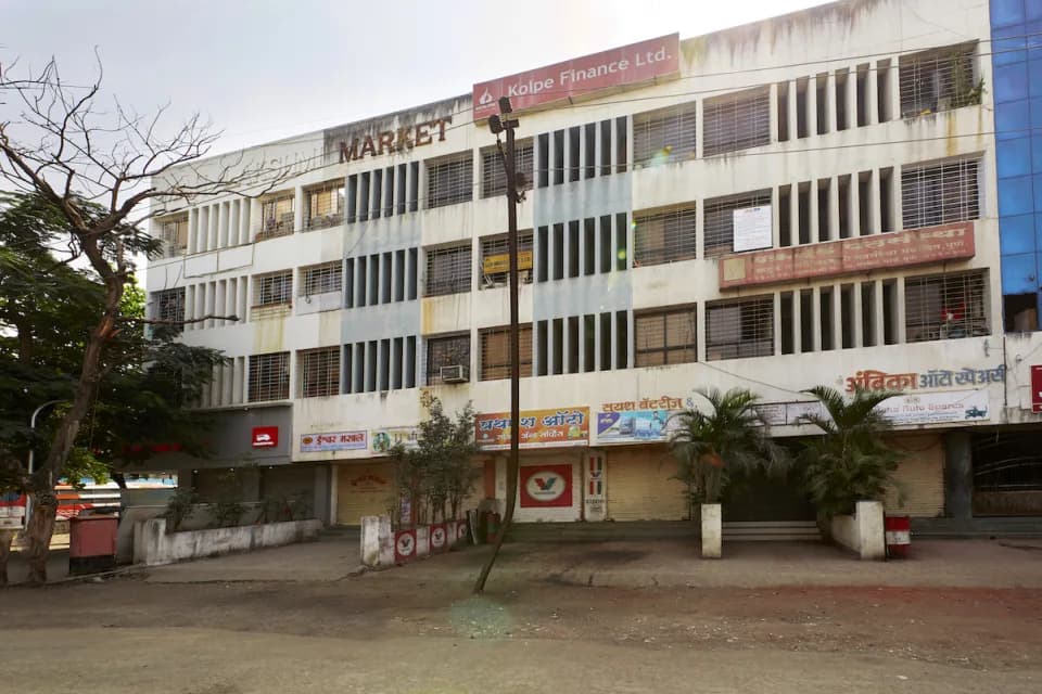 Pristine Mahalaxmi Market Pune, Market yard