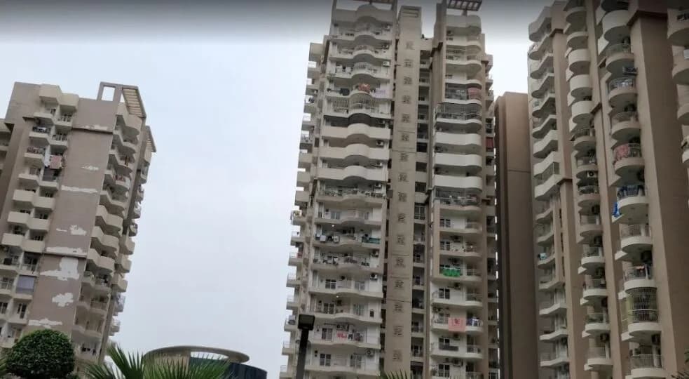 Ajnara Klock Tower, Sector 74