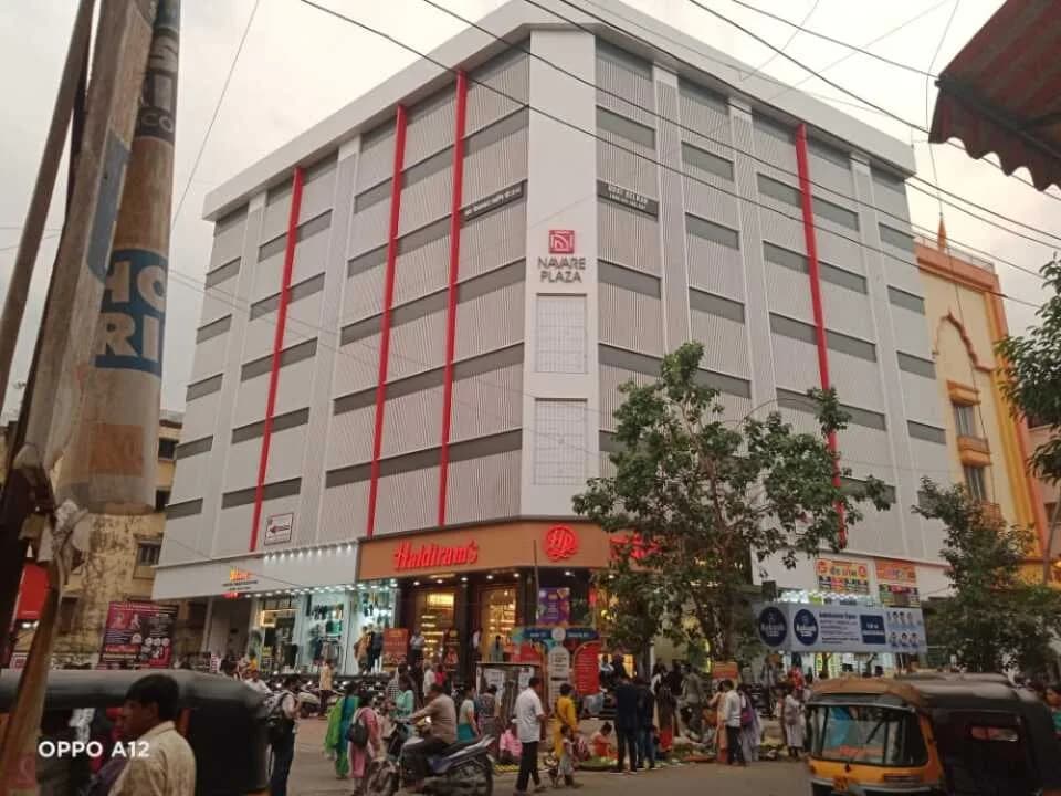 Navare Plaza, Dombivli East