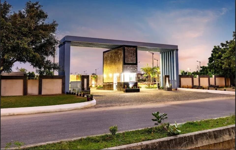 Pardos Okas Sukoon, Sushant Golf City