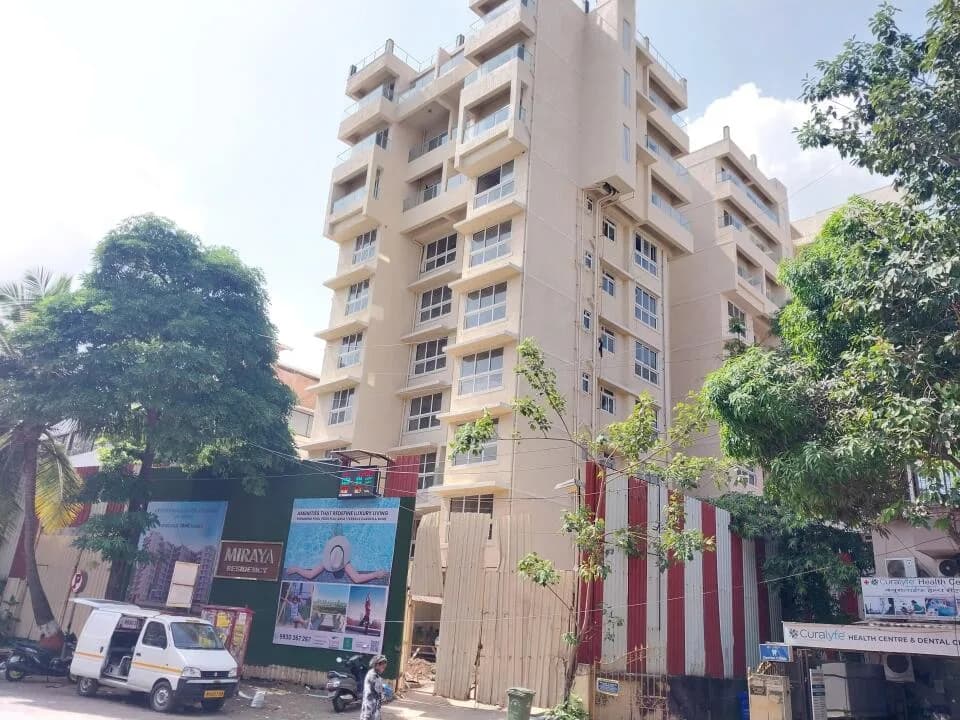 SMAQ Miraya Residency, Santacruz East