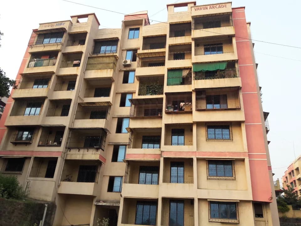 Varun Arcade, Badlapur West