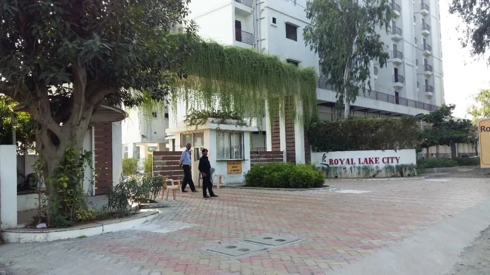 Royal Lake City, Umargam