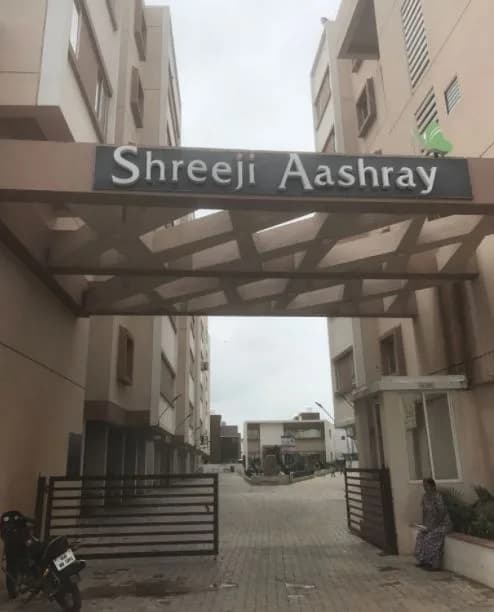 Shreeji Aashray, New Karelibaug