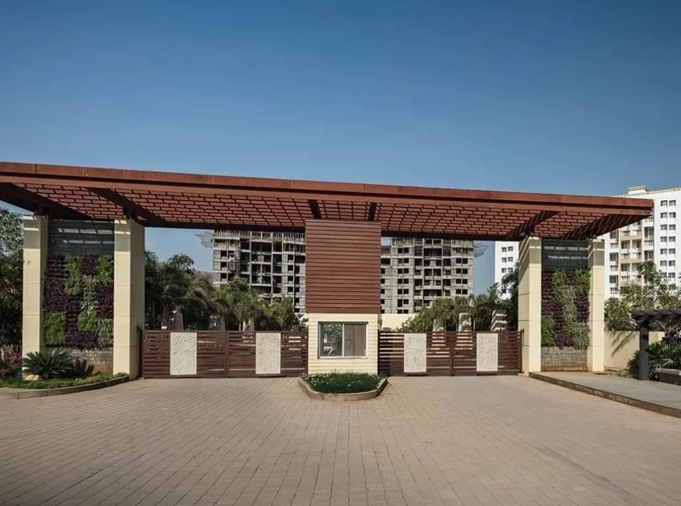 The Leaf, Yewalewadi