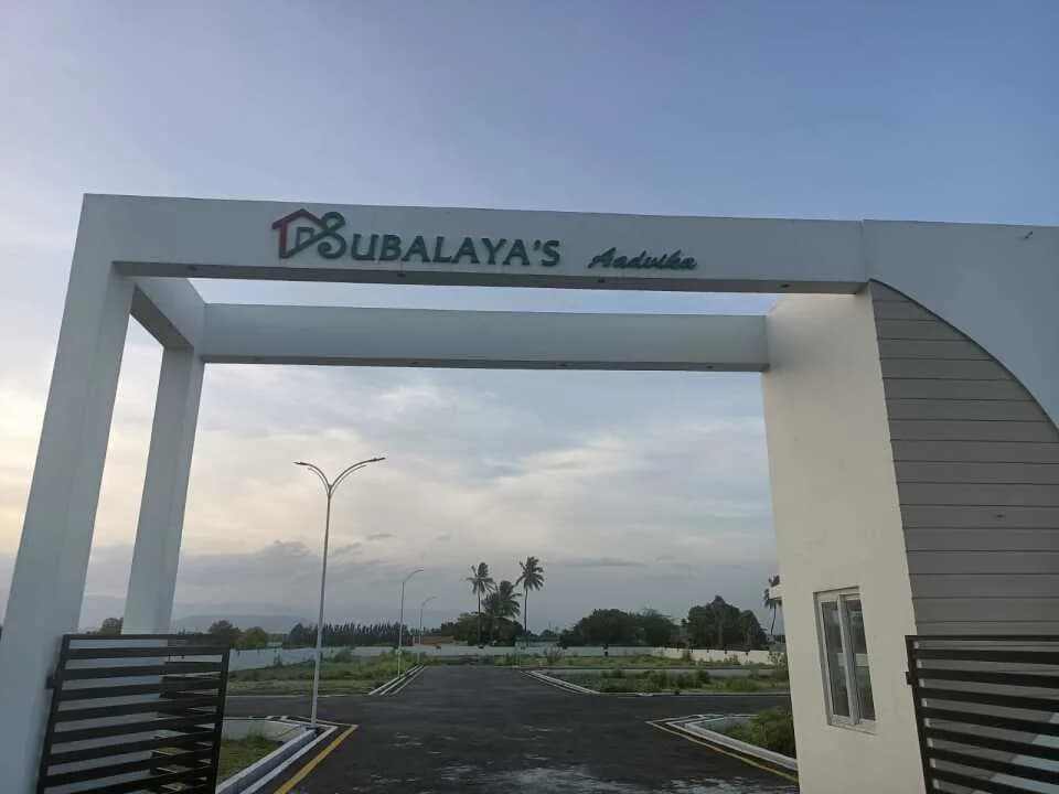 Subalaya Aadvika, Vellakinar
