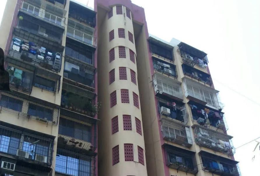 Gyaneshwar Apartment, Prabhadevi