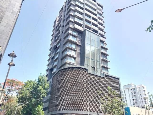 Dev DLH Dawn, Santacruz West
