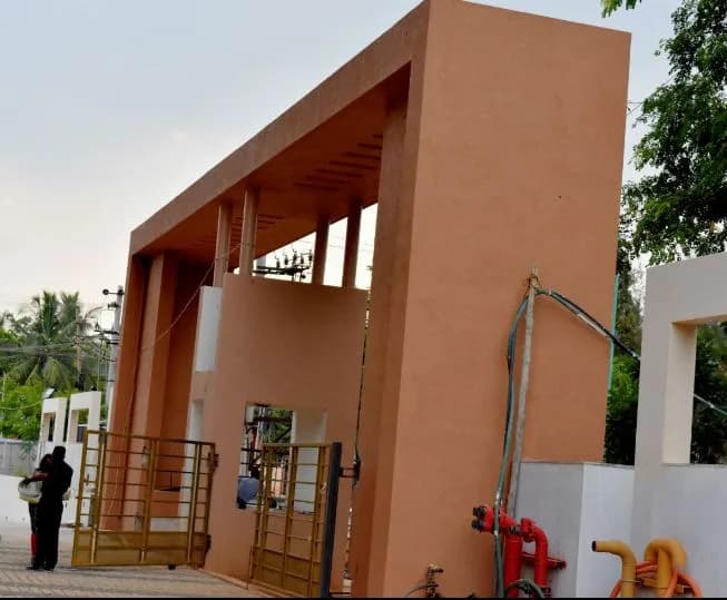 Vajram Essenza, Thirumenahalli