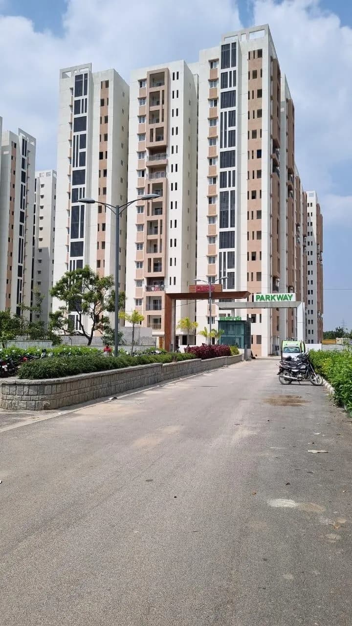 DSR Parkway, Sarjapur Road