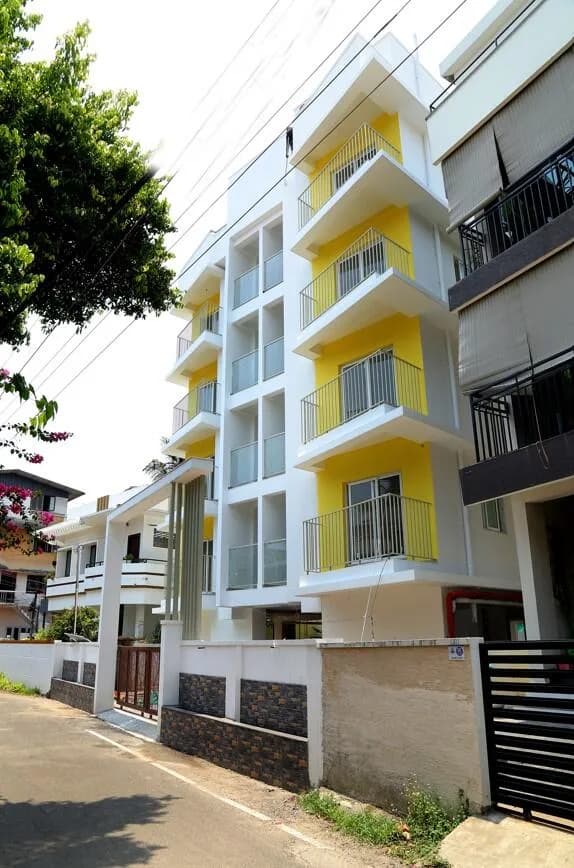 NJN Meriton, Vennala