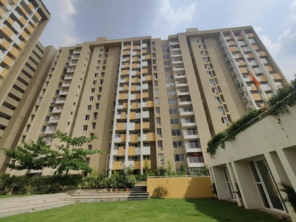 Pragathi Amber, Electronic City
