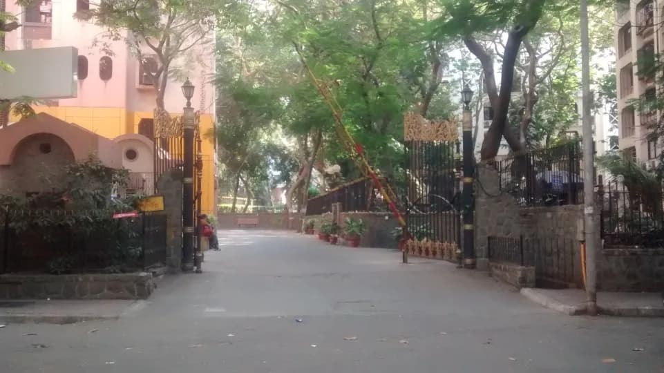 Hiranandani Gardens Cypress, Hiranandani Gardens Powai