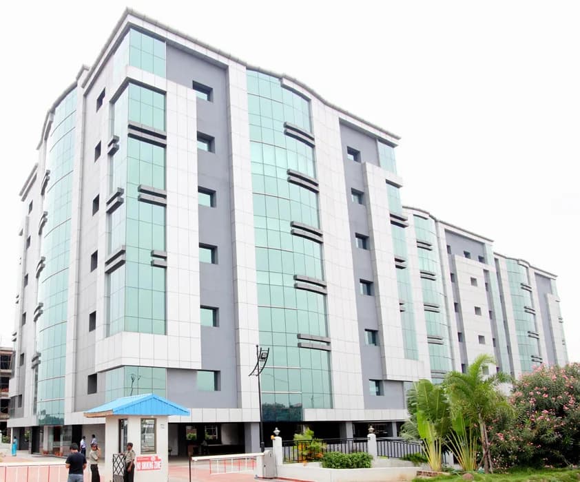 Rajparis Fortune tower, Kovilambakkam