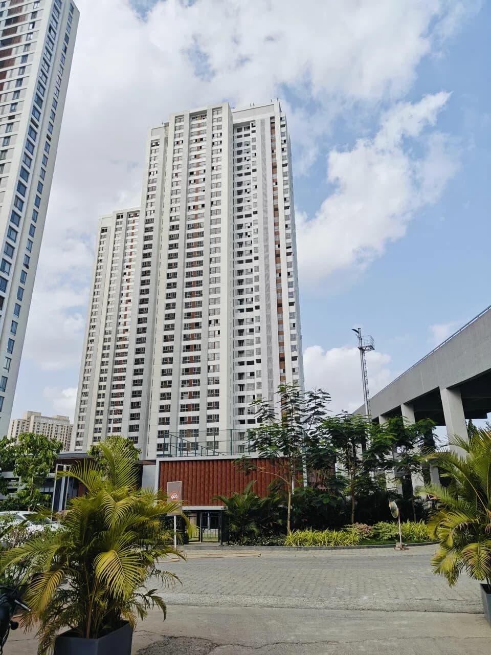 Piramal Vaikunth, Balkum