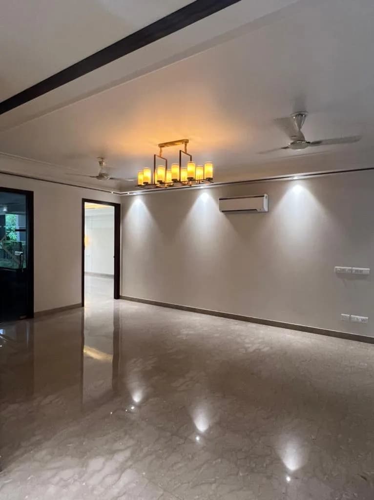 DLF Luxury Builder Floors, DLF Phase 2