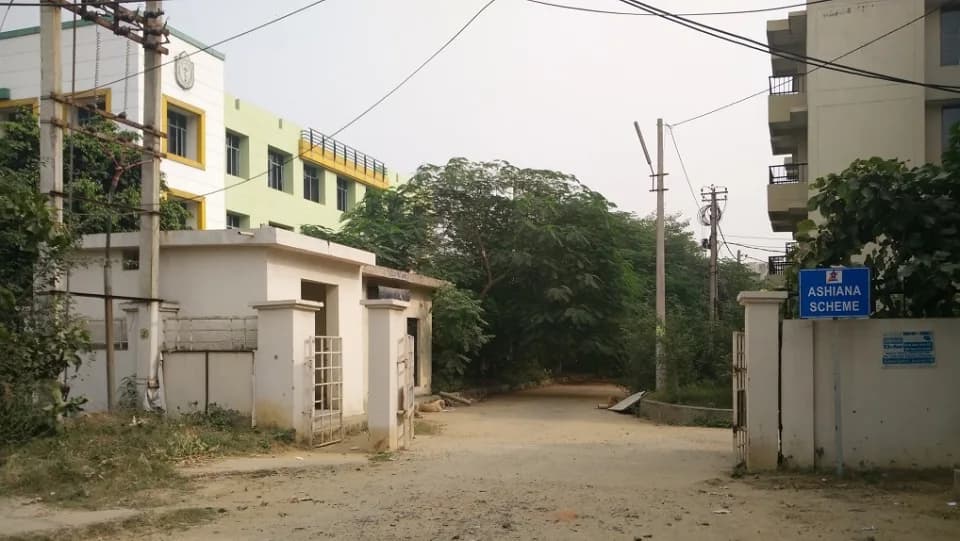HUDA EWS Flats, Sector 47