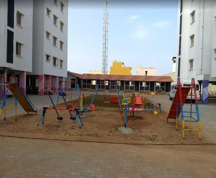 Shanders Dwellington, Shanthi Pura