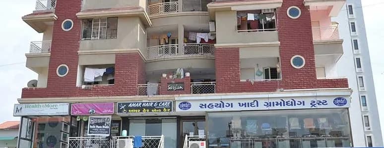 Satyam Sarjan 1, Prahlad Nagar