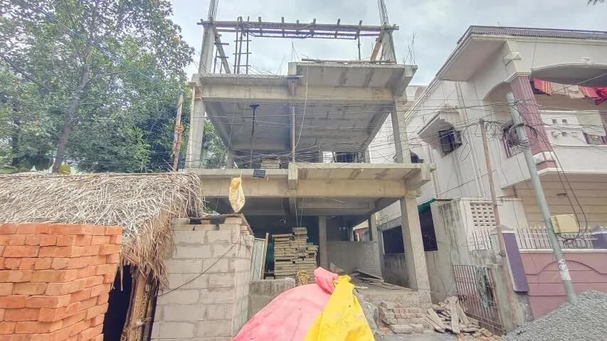 Ramkhar Aura, Valasaravakkam