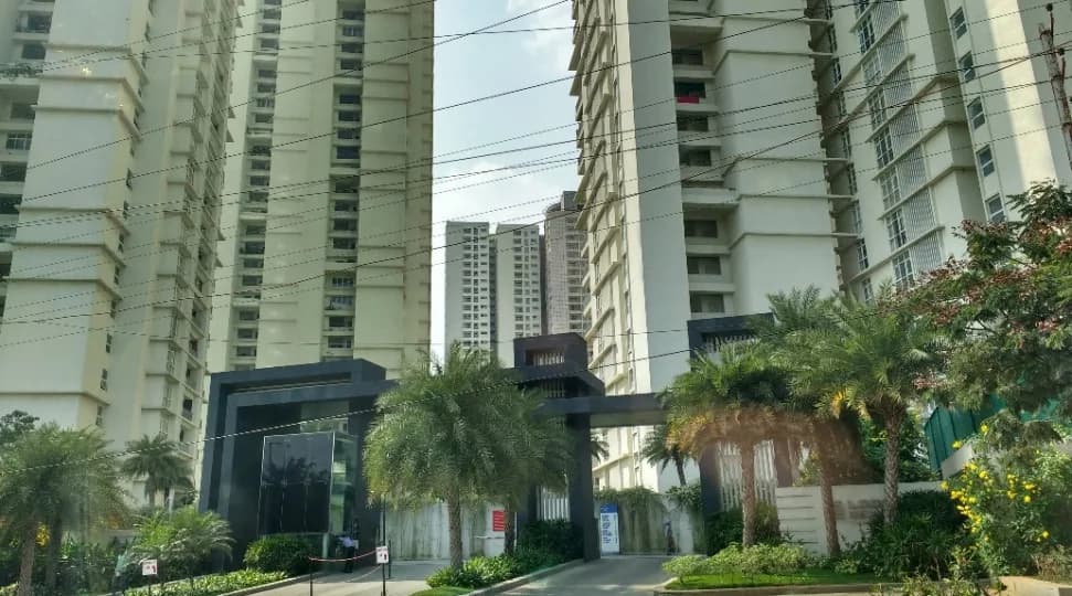 Lodha Bellezza, 5th Phase KPHB