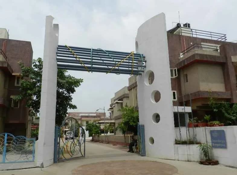 Dream Saundarya, Vasna Road