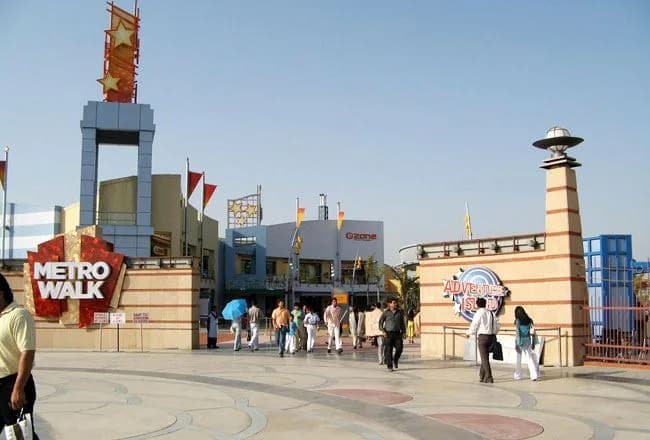Rohini Metro Walk, Sector 10 Rohini