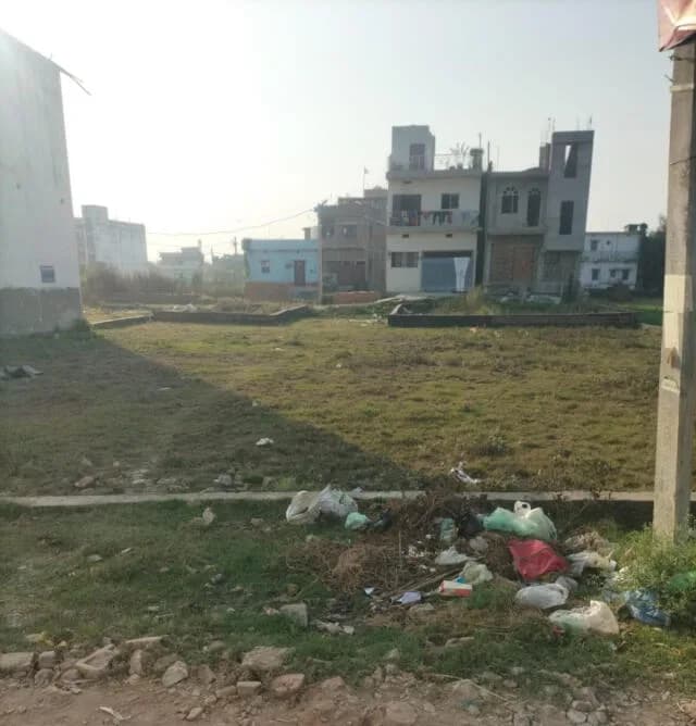 Grih Apartment, Sampatchak
