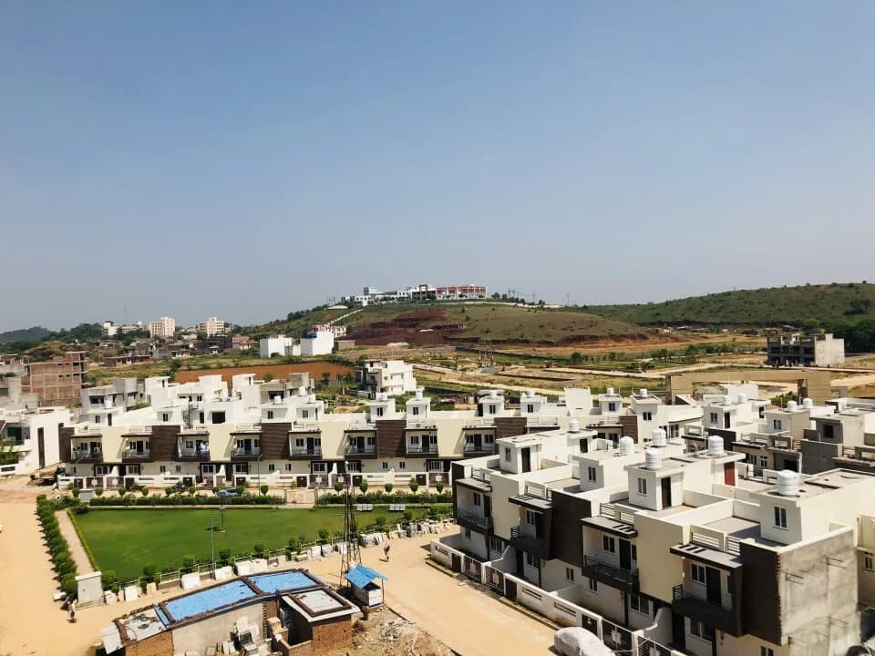 Shri Ji Awas Woods Residency, Sirol