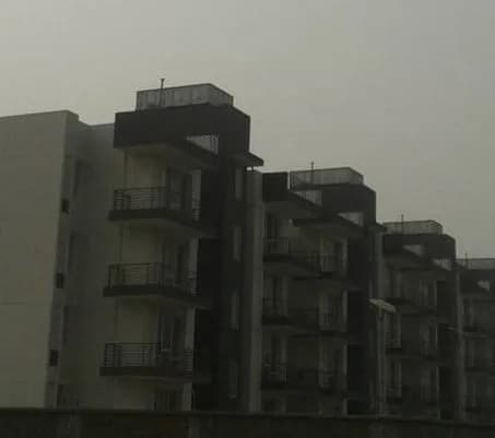 Dhingra Blue Solitaire — Front view