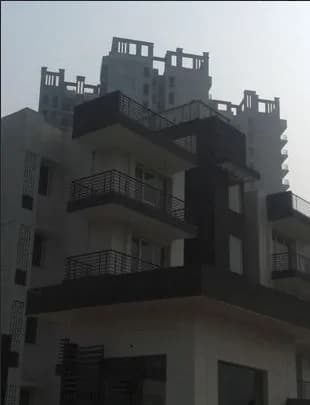 Dhingra Blue Solitaire, Sector 80
